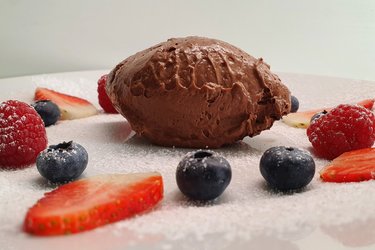chocolate-mousse-5951768_1920