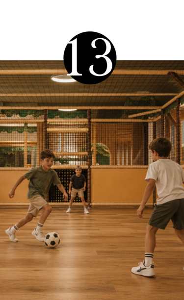 13_Indoor Funcourt