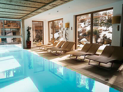 Hallenbad - Indoor Pool