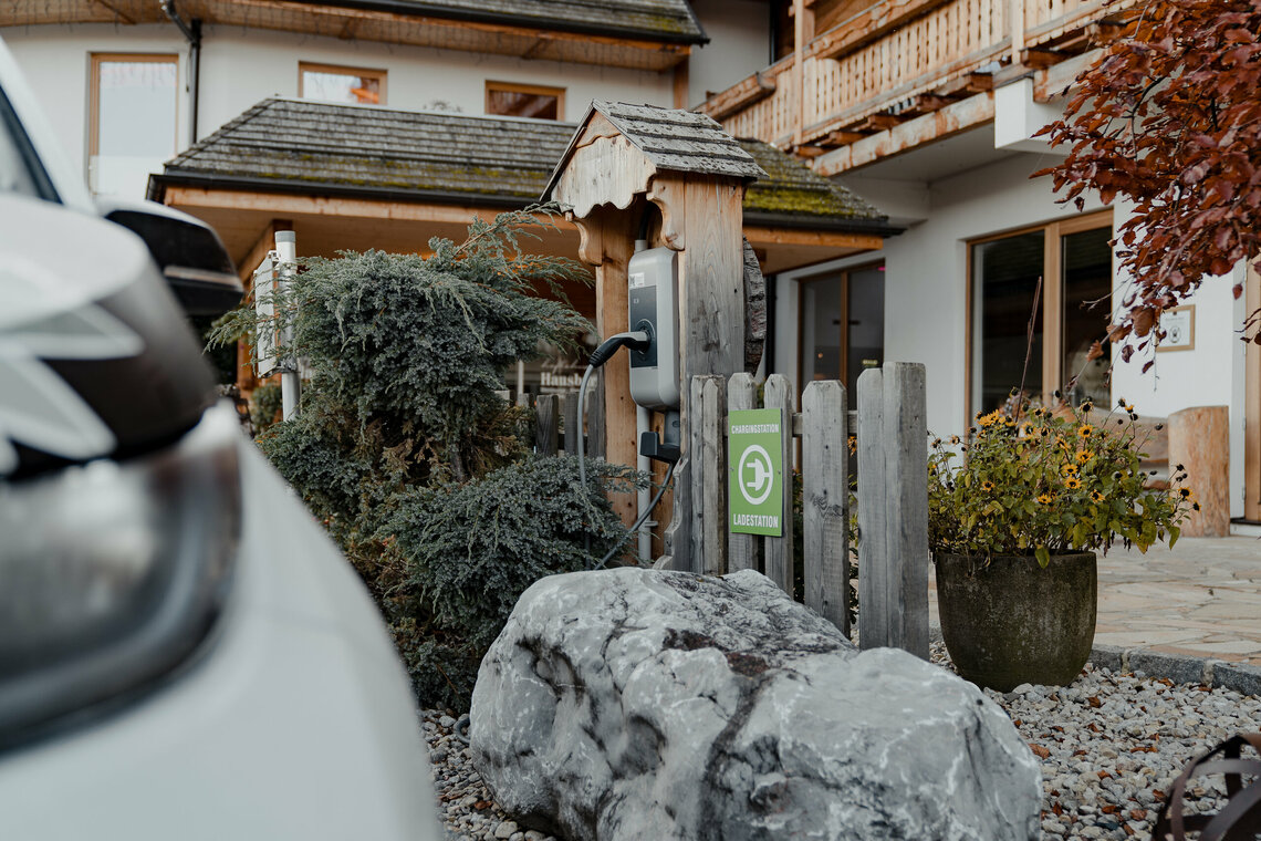 höflehner_E-Auto-Ladestation