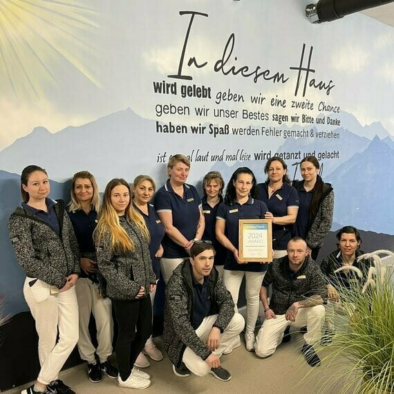 HolidayCheck-Award_medium