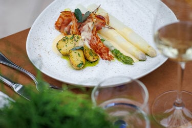 Spargel mit Schinken