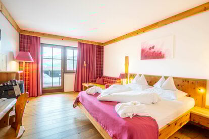 Alpenrose main building