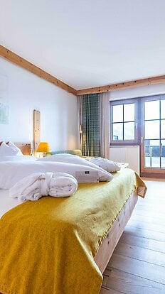 Edelweiss parent company